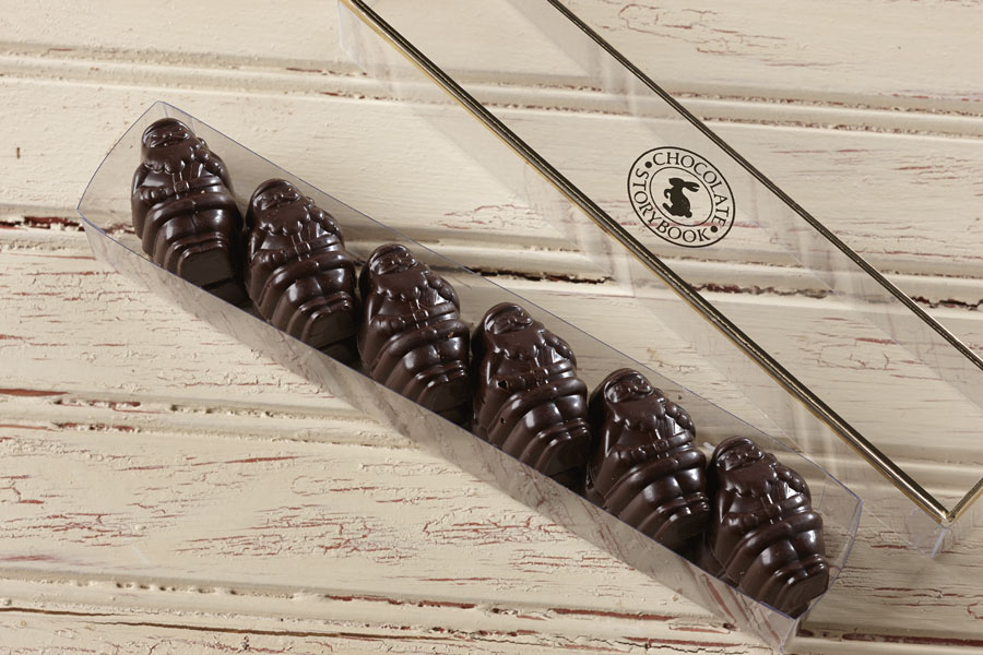 Raspberry-filled Chocolate Santas Sleeve